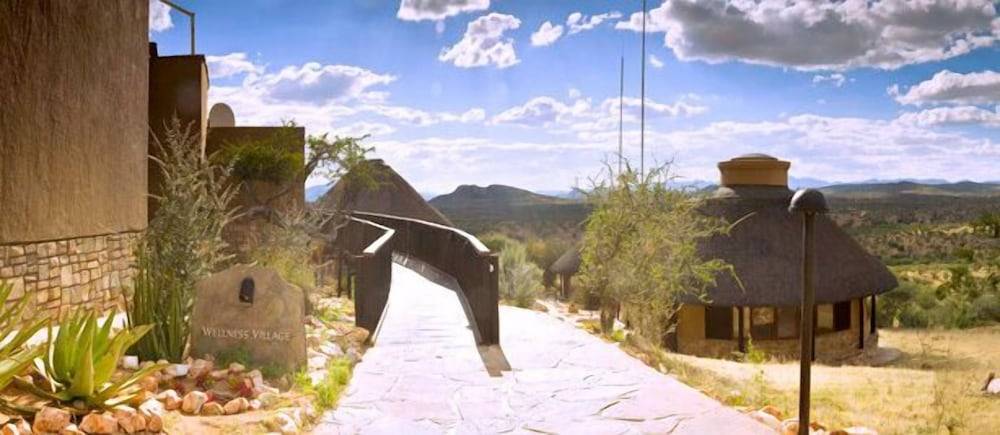 Gocheganas Lodge 1