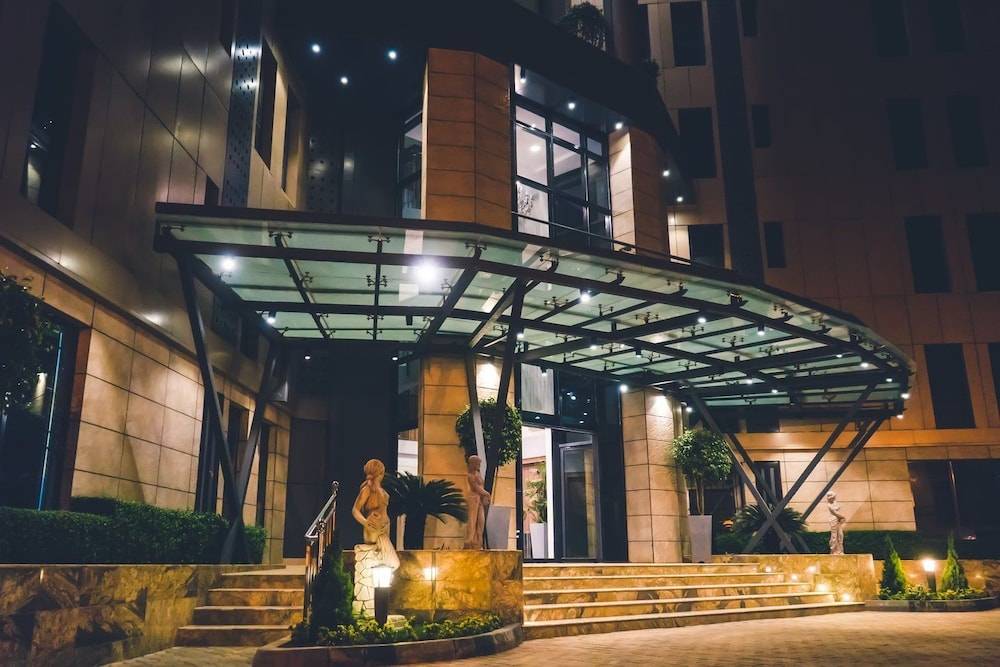 Belanova Apartments and Suites 1