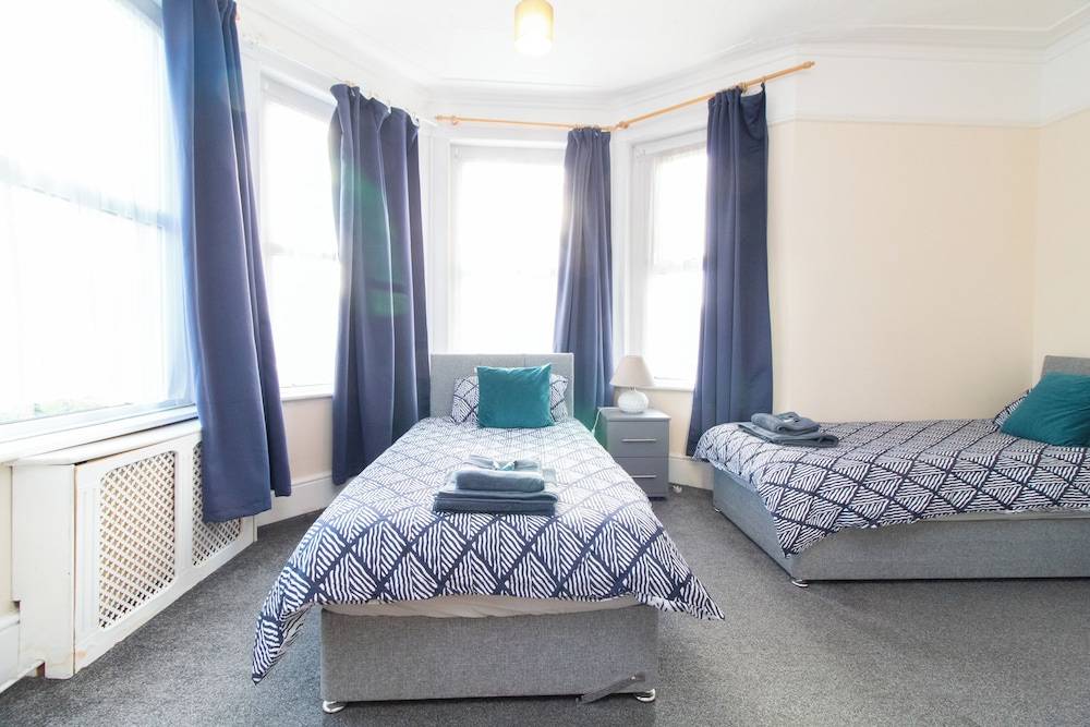 Thornbury Guest House Room 4 2