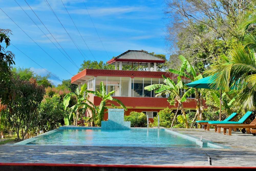 Green Hut Nature Resort 1