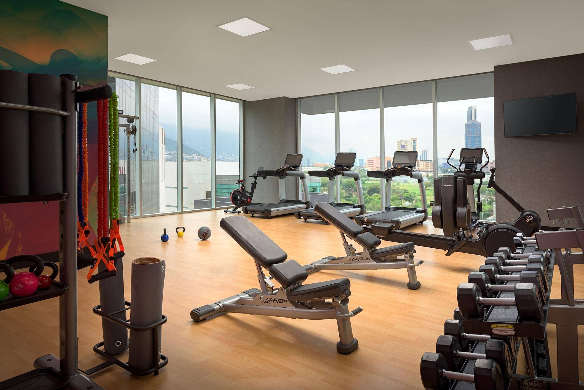 Hyatt House Monterrey Valle 1
