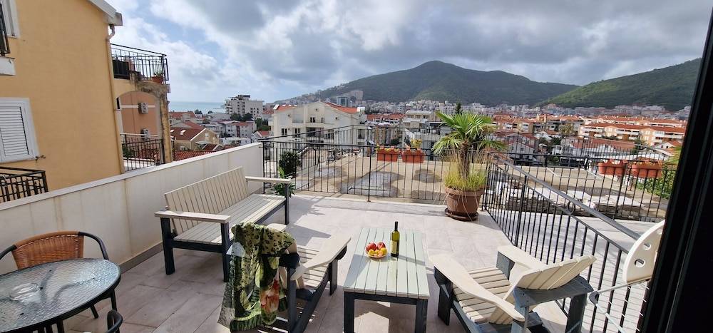 Villa Lutovac Budva 1