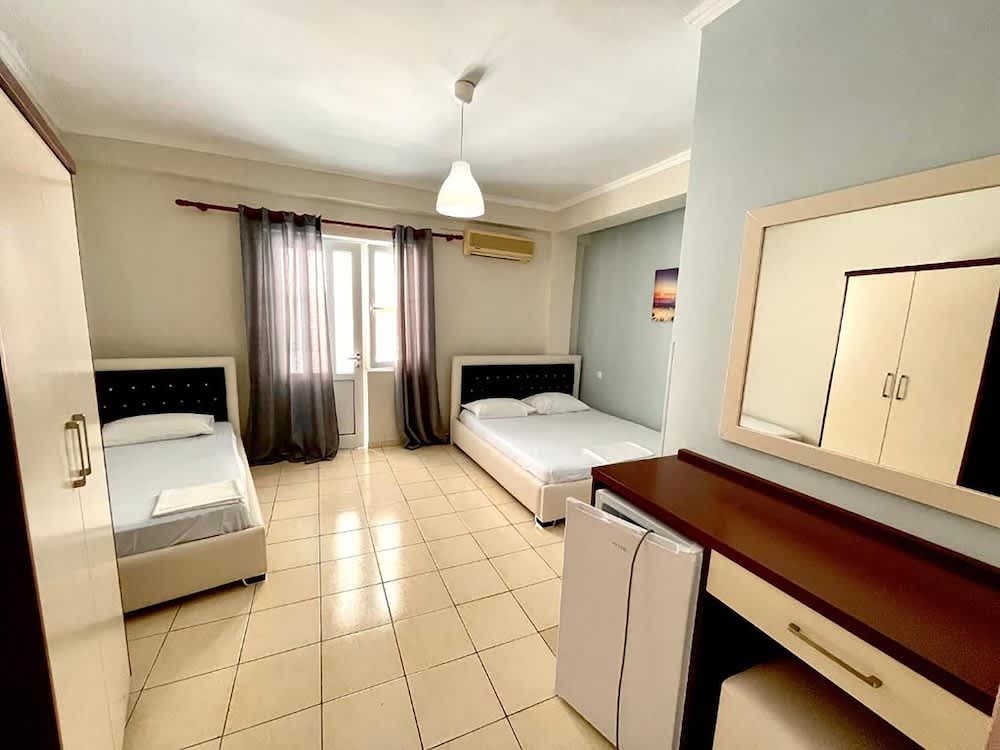 Fori's rooms 2