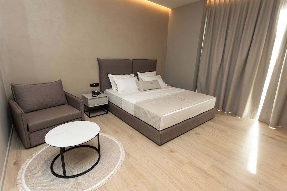 South Inn Hotel 2