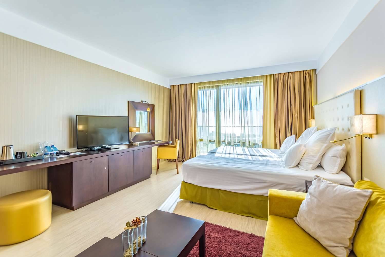 Barcelo Royal Beach - All Inclusive 1