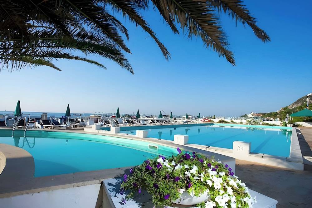 HOTIDAY Room Collection - Circeo 1
