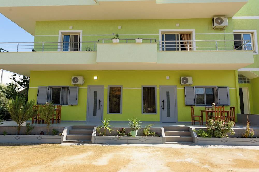 Vila 42 1