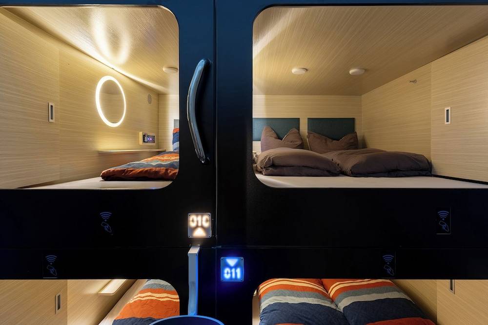 Mue Cubes - Capsule Hotel 2