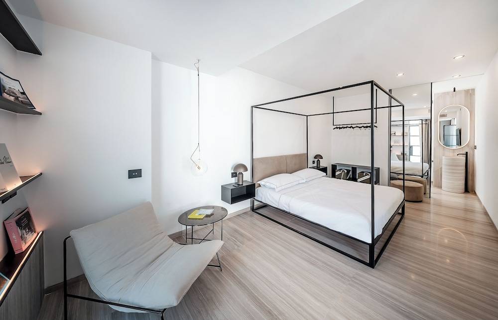 PORTA SUITE 2