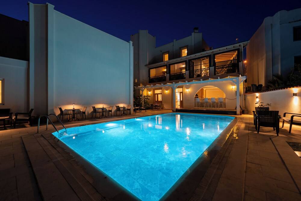 PORTO AZUL OTEL 1
