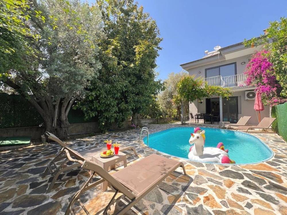 Burla Villa Çalış 1