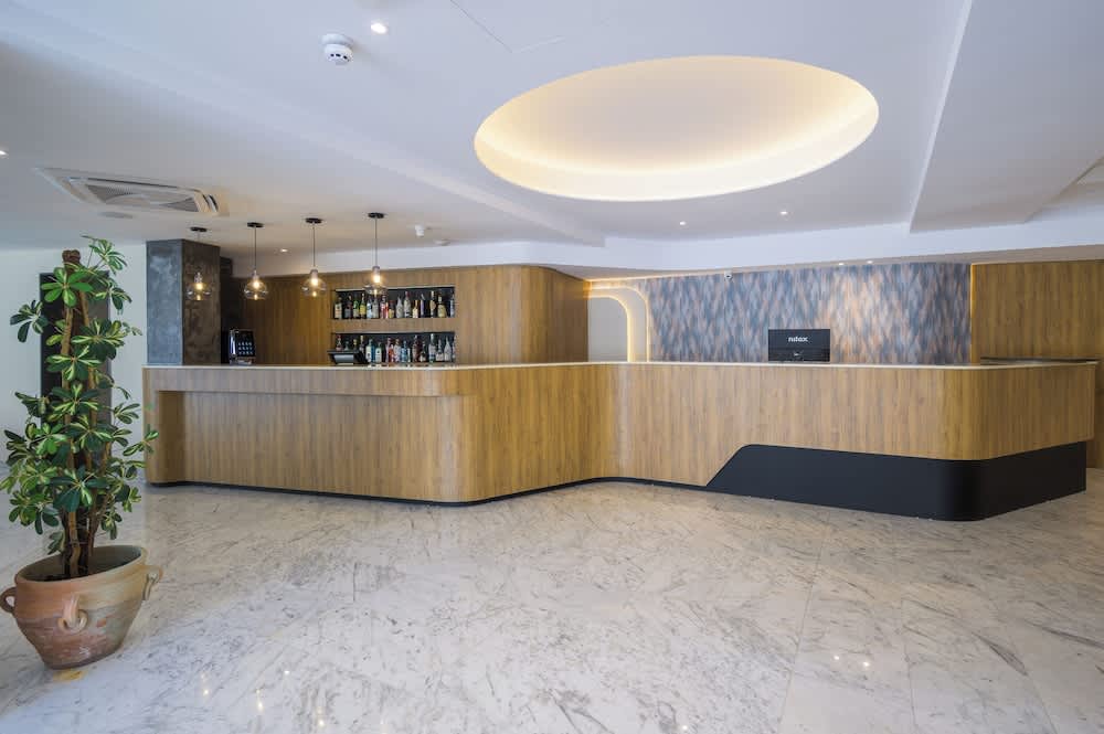 Xemxija Bay Hotel 1