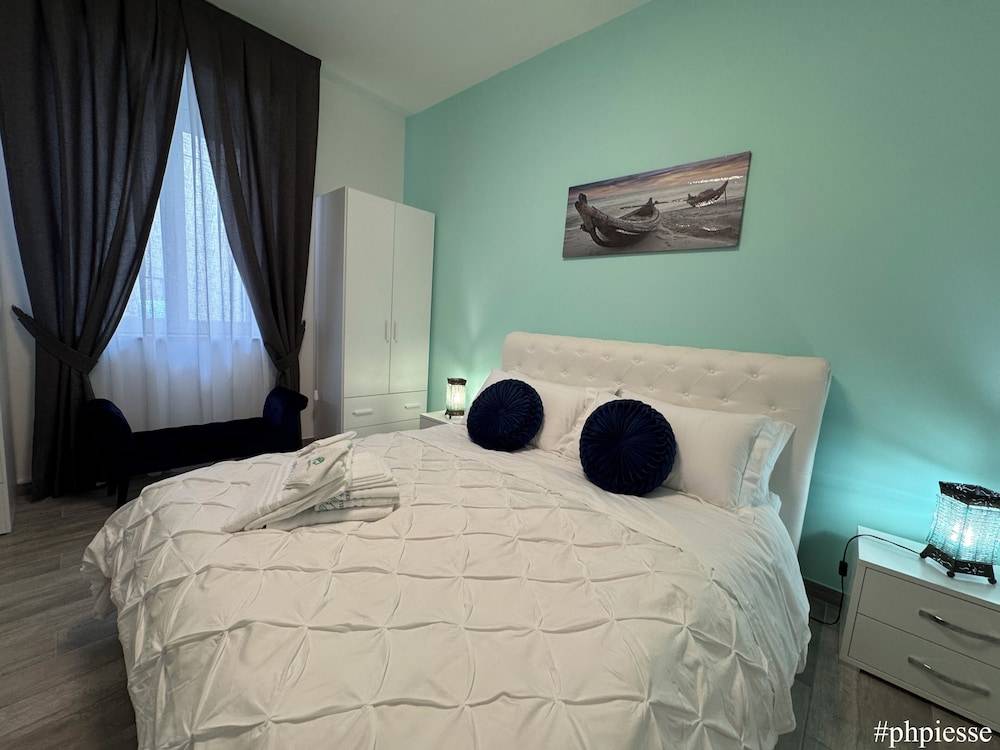 Emerella Luxury Suites-Siderno Lungomare 1