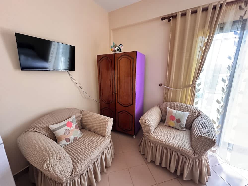 Apartments Meleqi 2