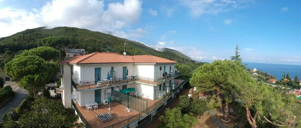 Residence la Vignetta 1