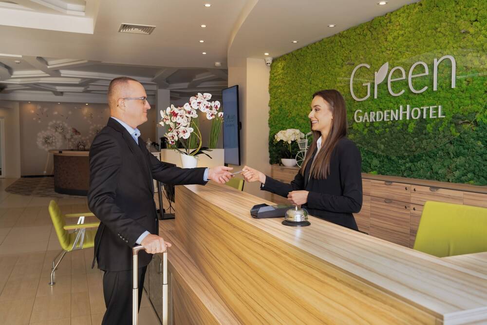 Green Garden Hotel 2
