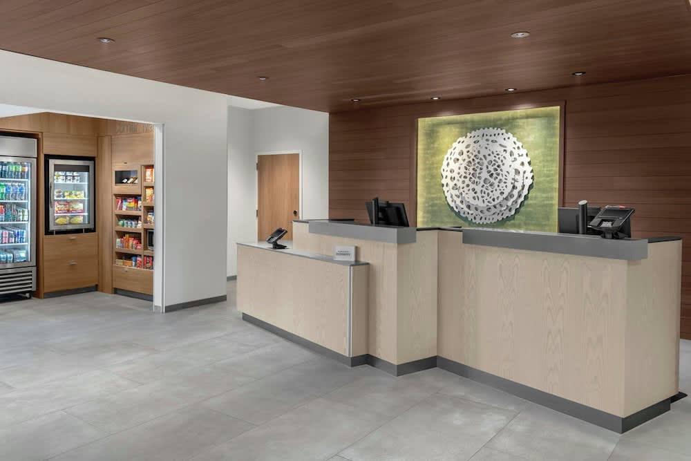 Fairfield by Marriott Inn & Suites Norwalk Des Moines 2