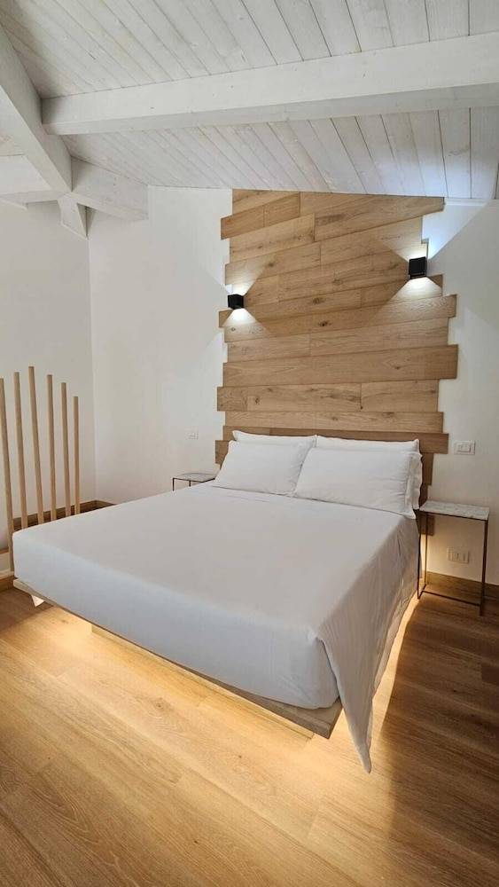 DADA Suites and Sea 2