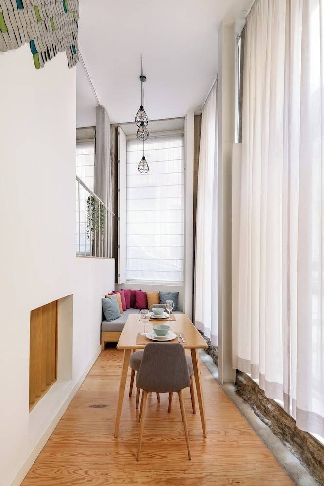 Sbucks - Trendy Space in Porto - Next to Ribeira 2