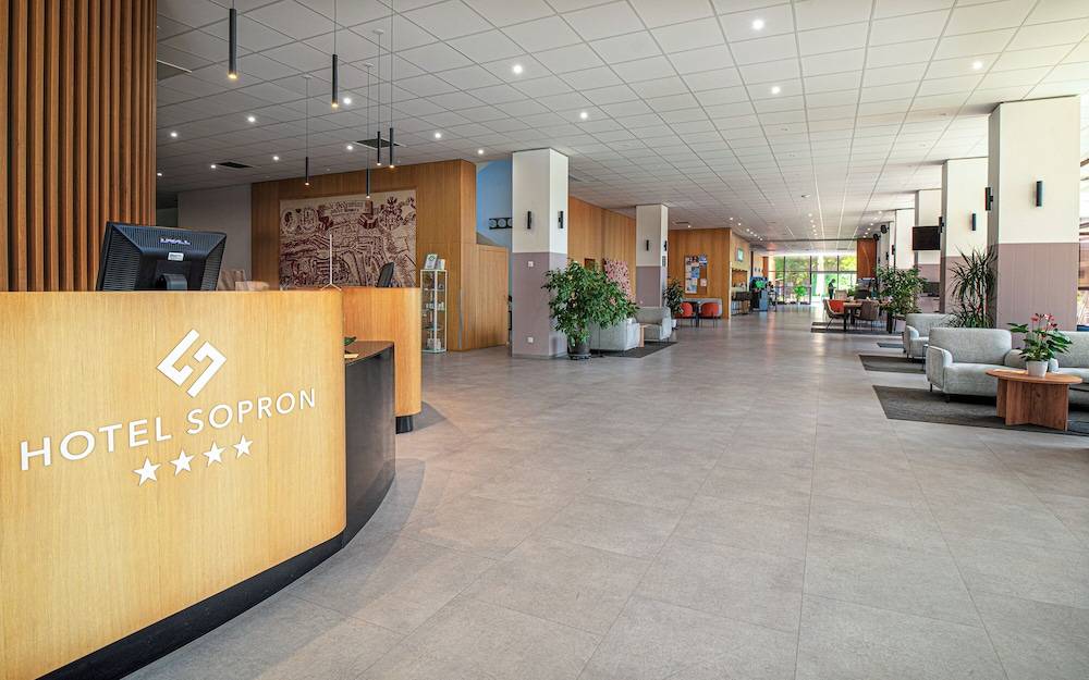 Hotel Sopron 1