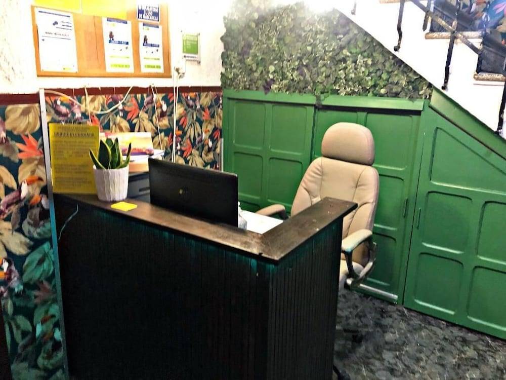 Barbieri Granada Pensión 2