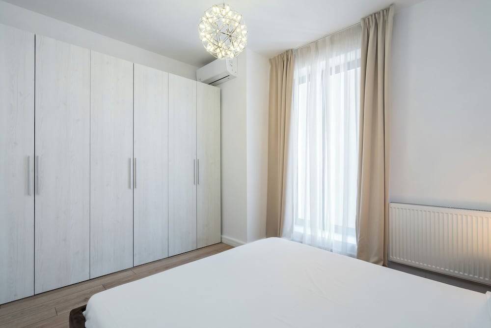 Uphome Suites 2