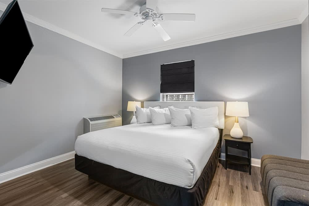 Hotel Chicago West Loop, SureStay Collection by Best Western 1