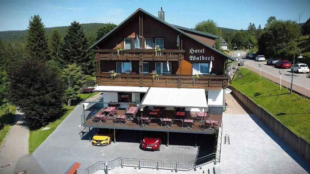 Hotel Waldeck mit Restaurant "Florian'S" 1