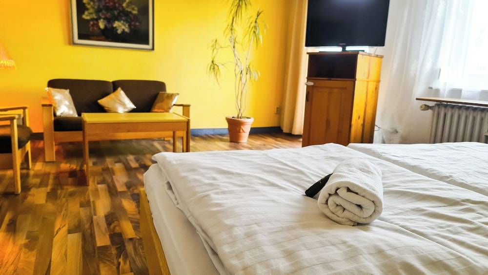 City Hotel Pforzheim 1