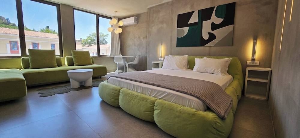 99 Adrianou Luxury Urban Stay 1