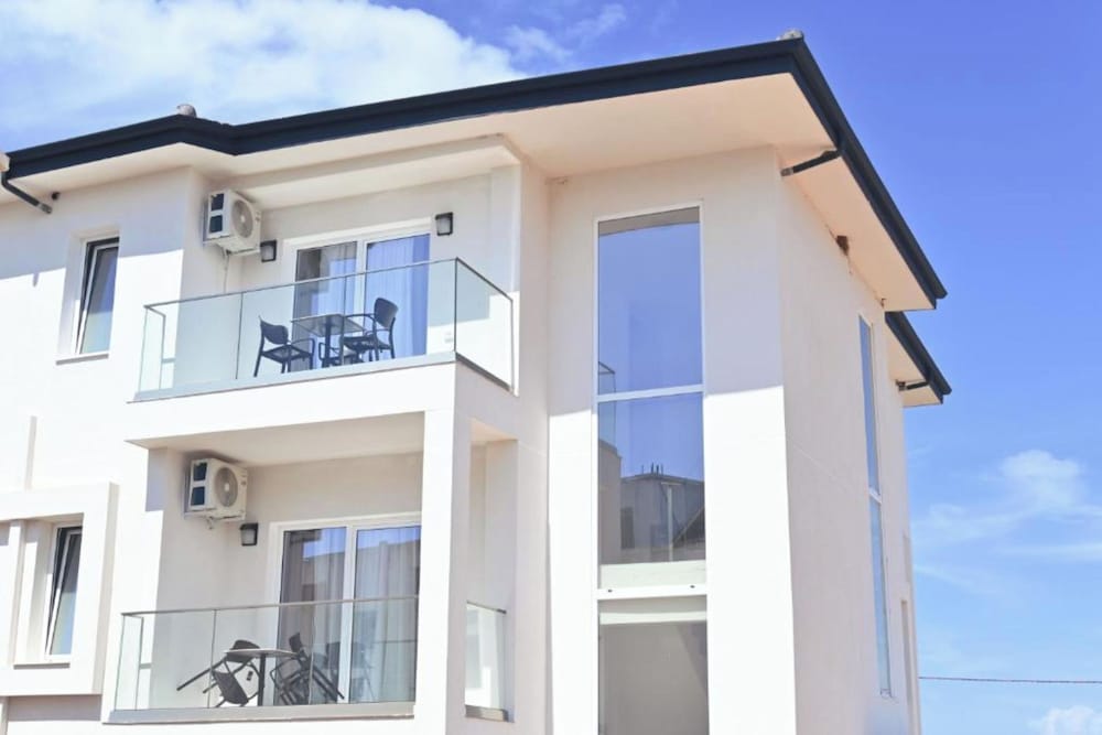 SEA & LAKE VIEW VILLA 1