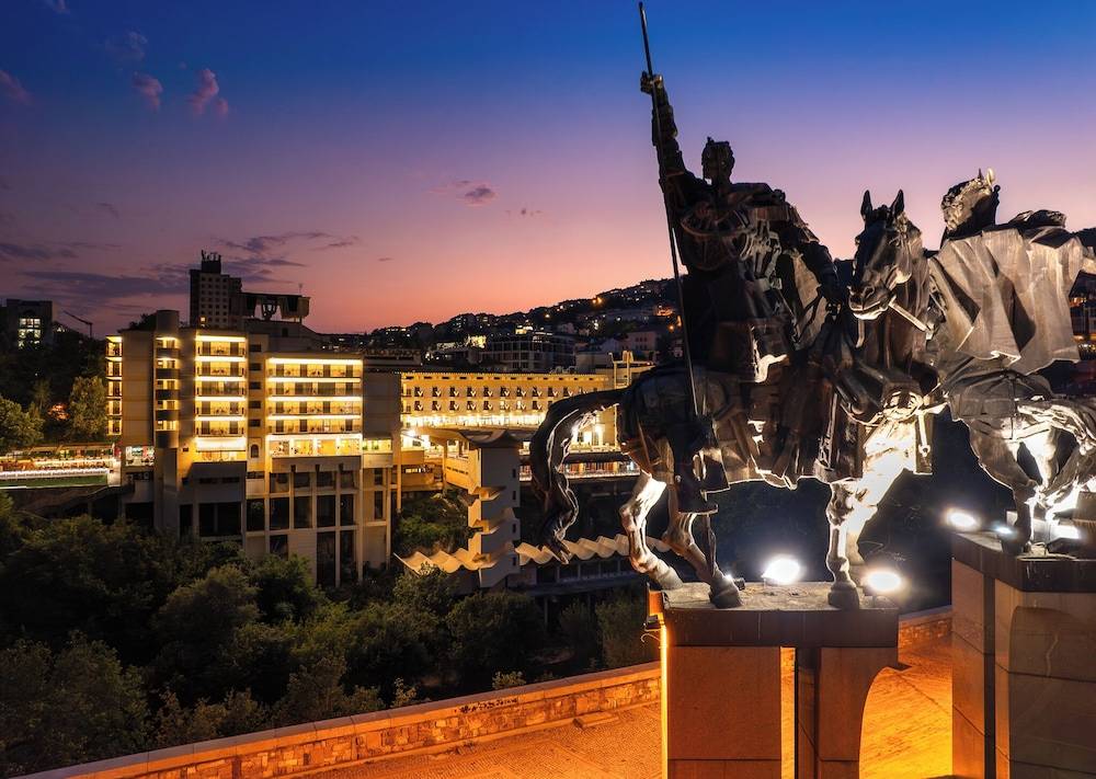 Grand Hotel & Therme Veliko Tarnovo 1