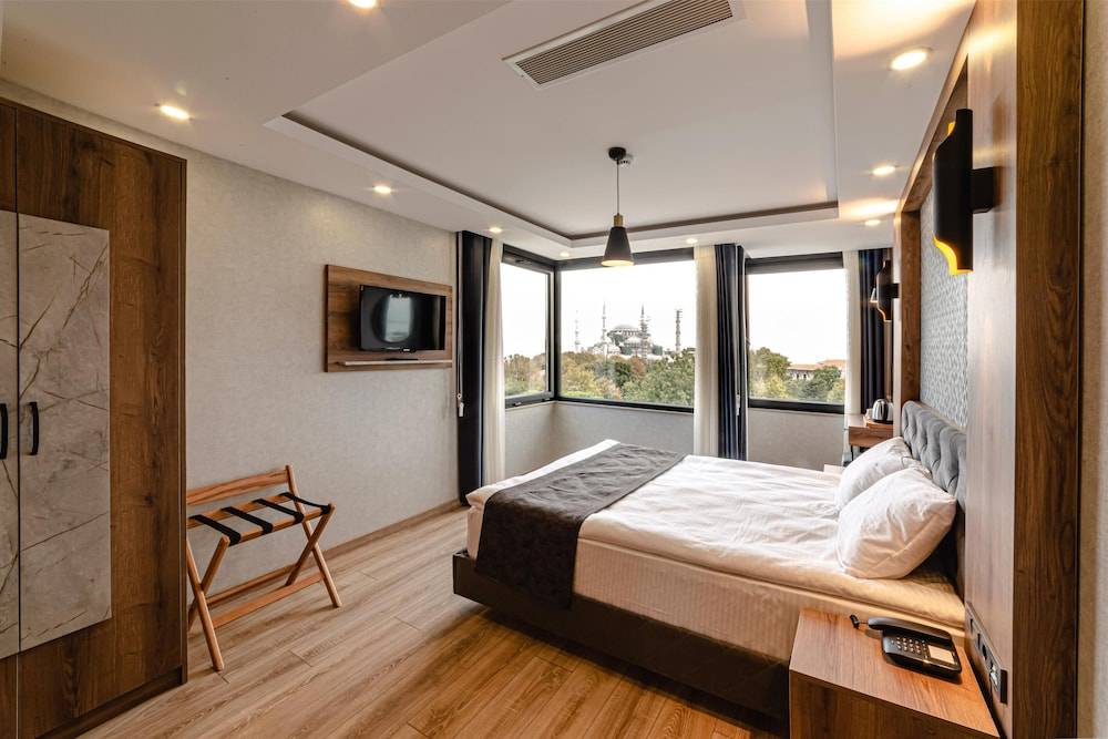 World Heritage Center Hotel 1