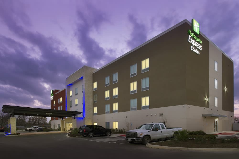 Holiday Inn Express & Suites NEW BRAUNFELS by IHG 1