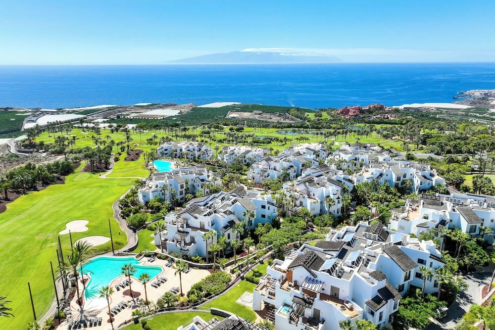 Las Terrazas de Abama Suites 1