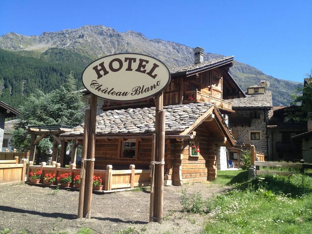 Hotel Chateau Blanc 1