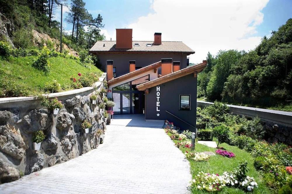 Hotel Boutique Txanka Erreka PARKING INCLUIDO 1
