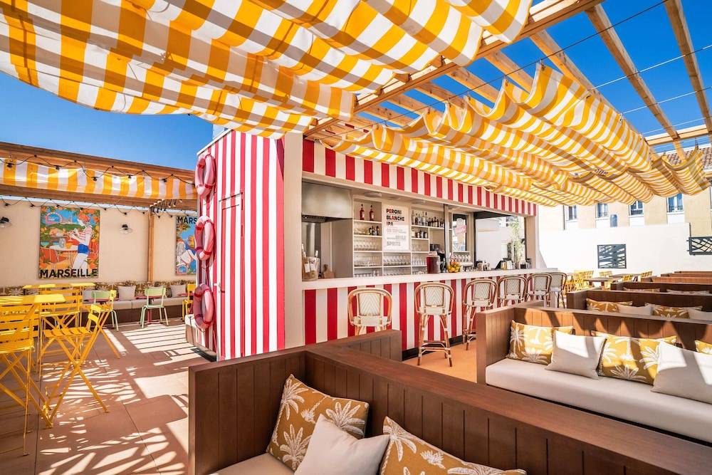 RockyPop Marseille Hôtel 1