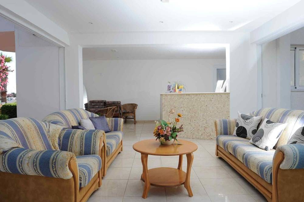 Alexia Hotel Apartments 2