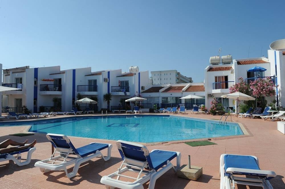 Alexia Hotel Apartments 1