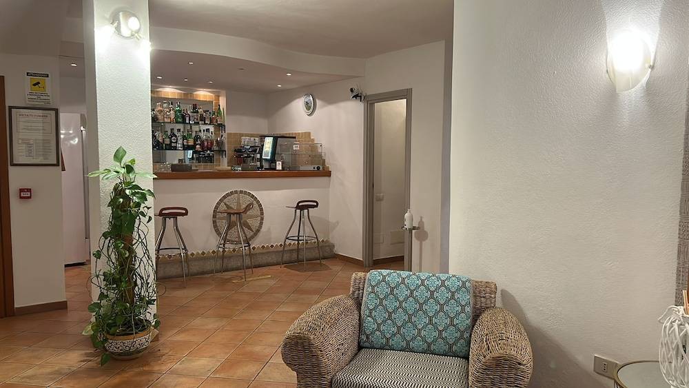 Hotel Sandalion 2