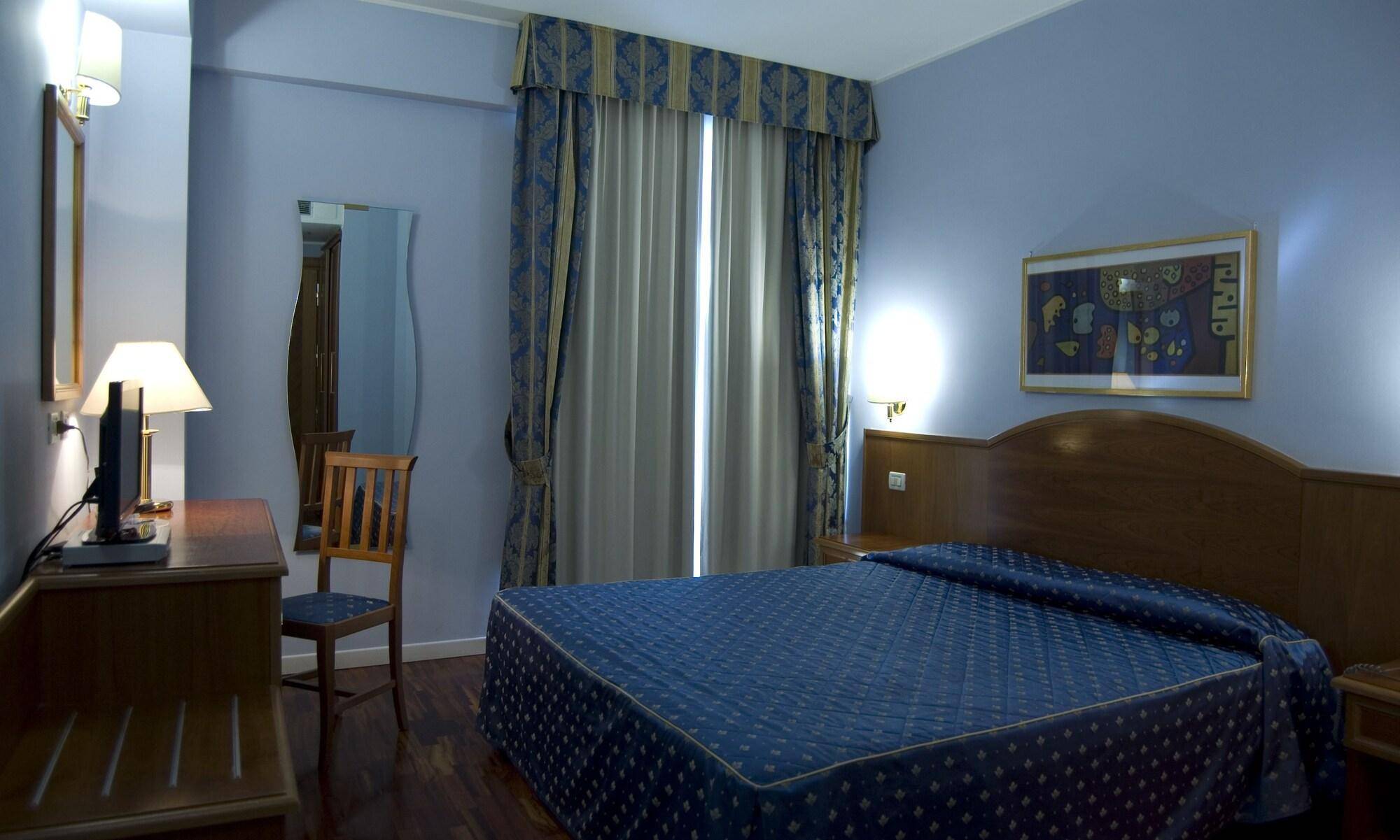 Madi city Hotel 1
