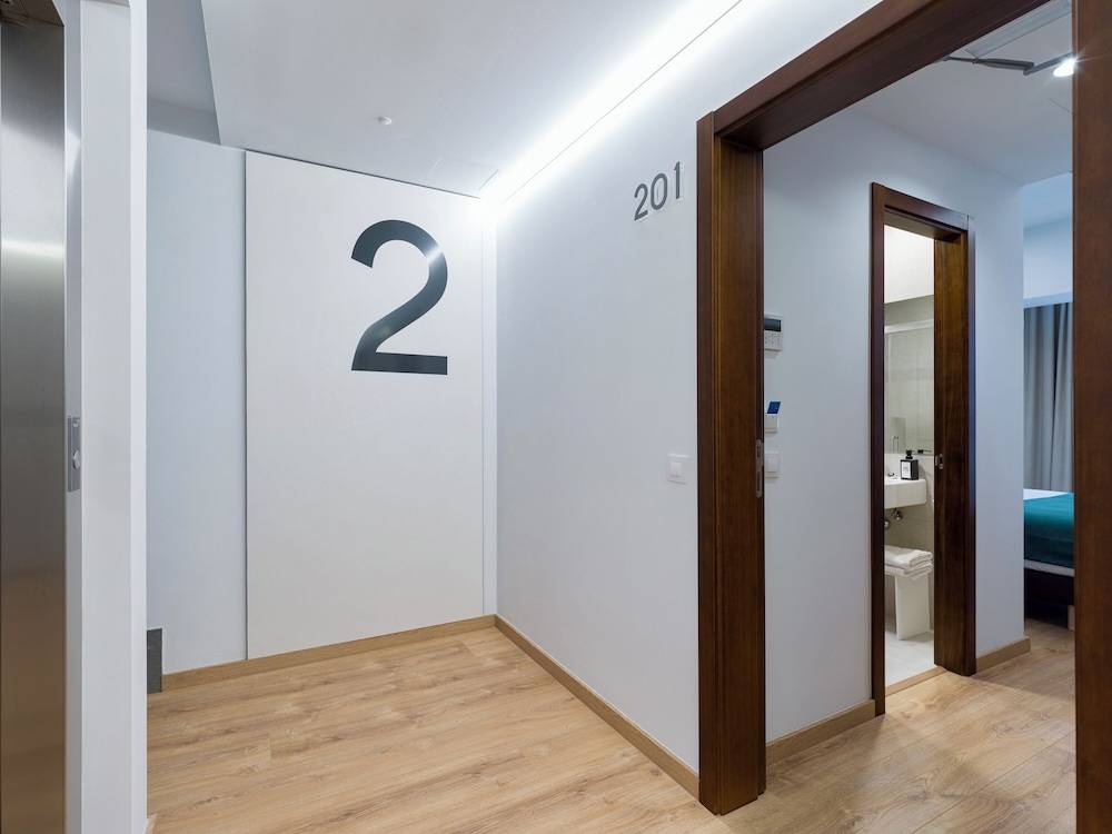 Hotel Emeté & Coworking by Airnest 2