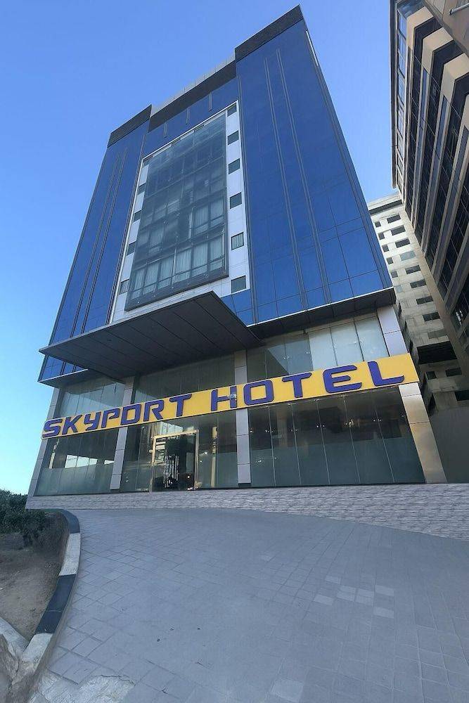 Skyport Hotel 1