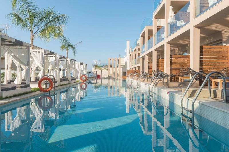 Epos Luxury Hotel 2