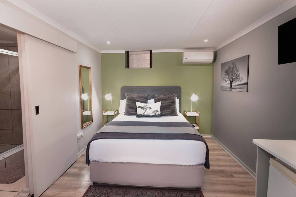 88 Baron van Reede Guesthouse 2
