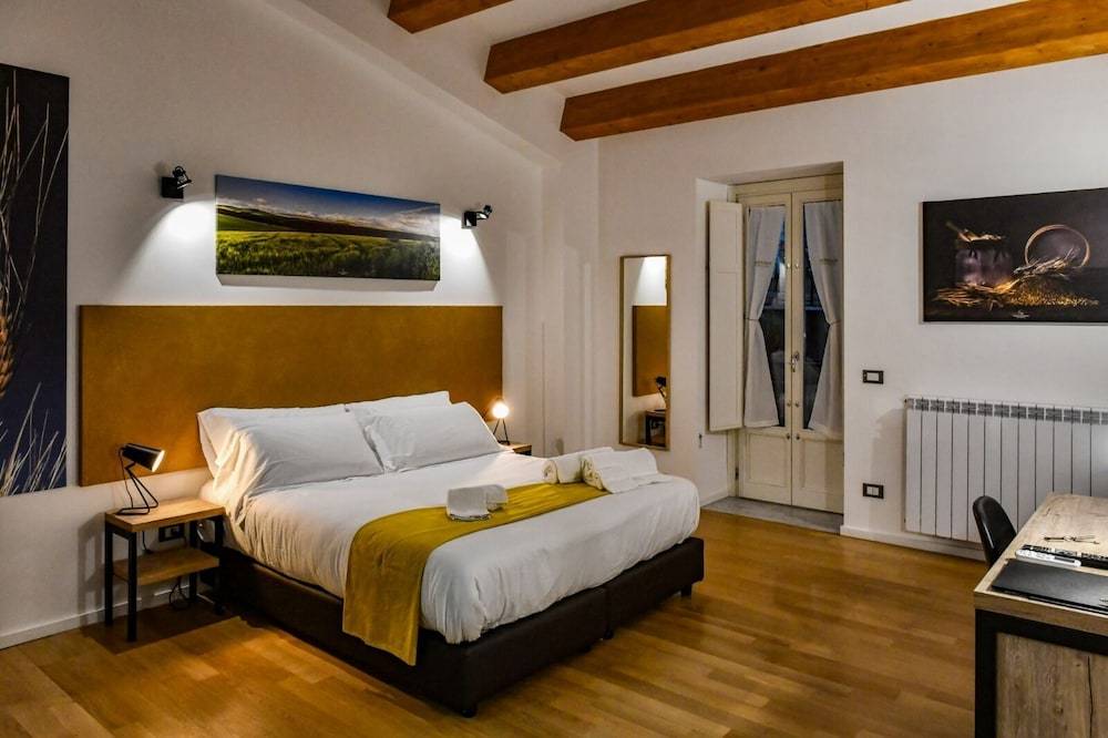 Ballarooms B&B Palermo Centro 1