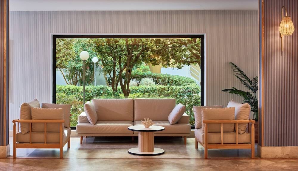 Serena Majestic Residence 2