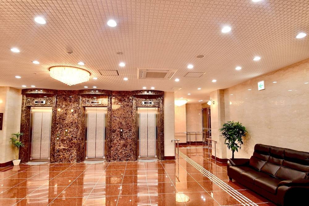 Himeji Ekimae Universal Hotel Minamiguchi 2