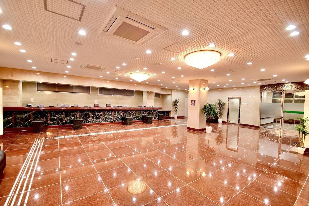 Himeji Ekimae Universal Hotel Minamiguchi 1